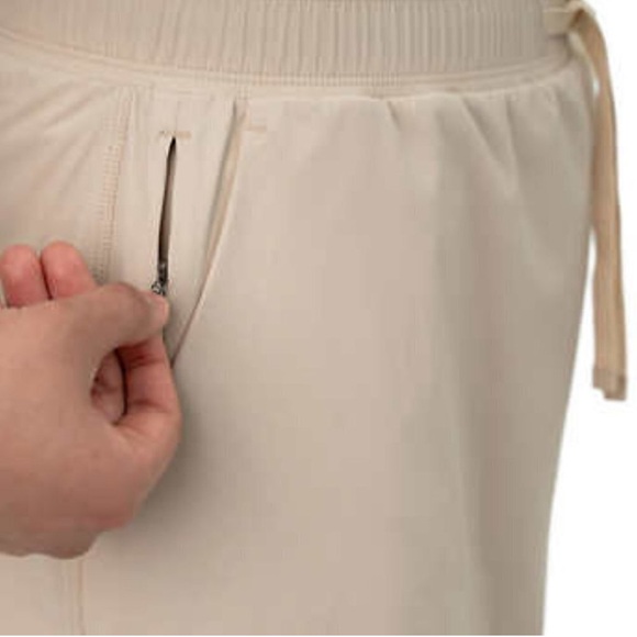 💛L: Cloudveil Woven Skort - Picture 6 of 15